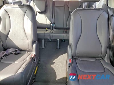 Zdjęcie 10 z 13 samochodu: 2026 KIA CARNIVAL LXS VIN:KNDNB5K34T6552428 - miniatura