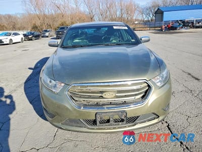 Piąte zdjęcie samochodu w środku: 2013 FORD TAURUS LIMITED VIN:1FAHP2F8XDG148084 - miniatura