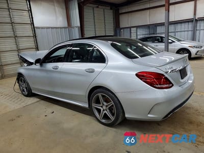 Drugie zdjęcie samochodu z przodu: 2015 MERCEDES-BENZ C 300 4MATIC VIN:55SWF4KB3FU019780 - miniatura