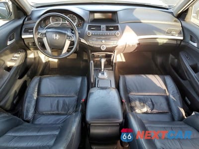 Zdjęcie 8 z 12 samochodu: 2012 HONDA ACCORD SE VIN:1HGCP2F61CA196322 - miniatura