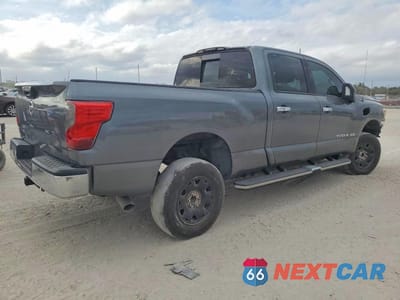 Trzecie zdjęcie samochodu z tyłu: 2016 NISSAN TITAN XD S VIN:1N6BA1F14GN517646 - miniatura