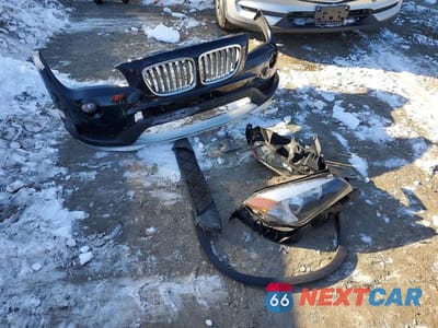 Zdjęcie 12 z 12 samochodu: 2015 BMW X1 XDRIVE28I VIN:WBAVL1C59FVY34397 - miniatura