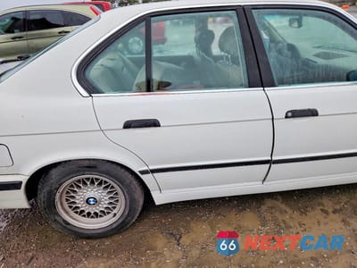 Zdjęcie 10 z 11 samochodu: 1995 BMW 525 I AUTOMATIC VIN:WBAHD6324SGK52977 - miniatura