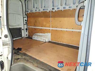 Zdjęcie 11 z 13 samochodu: 2013 NISSAN NV 2500 VIN:1N6AF0LY6DN102431 - miniatura