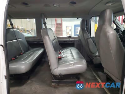Zdjęcie 11 z 13 samochodu: 2010 FORD ECONOLINE E350 SUPER DUTY WAGON VIN:1FBNE3BL1ADA83338 - miniatura