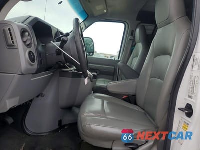 Zdjęcie 7 z 12 samochodu: 2011 FORD E250 UTILITY / SERVICE VAN VIN:1FTNS2EL2BDA18283 - miniatura