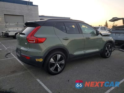 Trzecie zdjęcie samochodu z tyłu: 2022 VOLVO XC40 P8 RECHARGE PLUS VIN:YV4ED3UR6N2751049 - miniatura