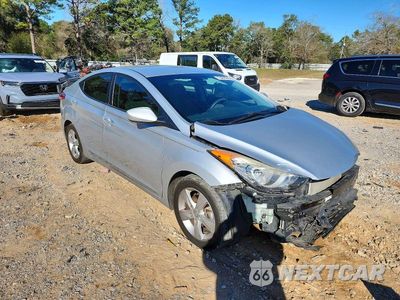 Czwarte zdjęcie samochodu z boku: 2013 HYUNDAI ELANTRA GLS VIN:5NPDH4AE5DH370543 - miniatura
