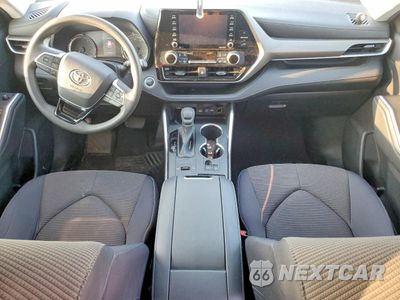 Zdjęcie 8 z 12 samochodu: 2021 TOYOTA HIGHLANDER L VIN:5TDCZRAH9MS521880 - miniatura