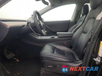 Zdjęcie 7 z 11 samochodu: 2022 TESLA MODEL Y VIN:7SAYGDEE9NF366433 - miniatura