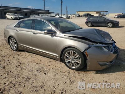 Czwarte zdjęcie samochodu z boku: 2015 LINCOLN MKZ VIN:3LN6L2GK8FR624976 - miniatura