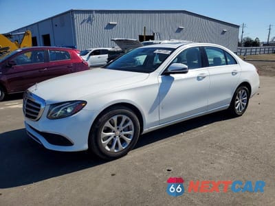 2017 MERCEDES-BENZ E 300 WDDZF4JB5HA096071 - główne zdjęcie licytacji z USA - miniatura
