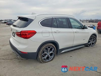 Trzecie zdjęcie samochodu z tyłu: 2018 BMW X1 XDRIVE28I VIN:WBXHT3C33J5F91131 - miniatura