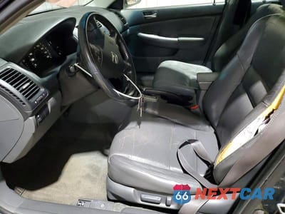 Zdjęcie 7 z 12 samochodu: 2007 HONDA ACCORD EX VIN:1HGCM56897A182976 - miniatura