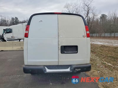 Zdjęcie 6 z 12 samochodu: 2021 CHEVROLET EXPRESS G2500 VIN:1GCWGAFP7M1240582 - miniatura