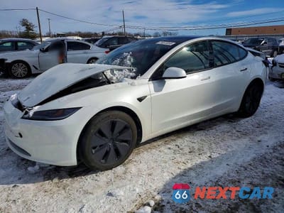 2025 TESLA MODEL 3 5YJ3E1EB5SF965116 - główne zdjęcie licytacji z USA - miniatura