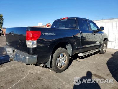 Trzecie zdjęcie samochodu z tyłu: 2008 TOYOTA TUNDRA DOUBLE CAB VIN:5TFRV54188X044355 - miniatura