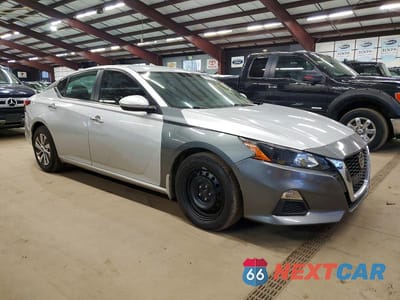 Czwarte zdjęcie samochodu z boku: 2019 NISSAN ALTIMA S VIN:1N4BL4BV4KC104238 - miniatura