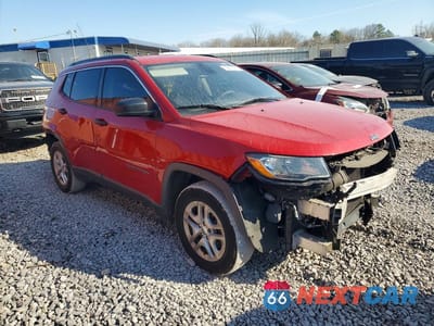 Czwarte zdjęcie samochodu z boku: 2020 JEEP COMPASS SPORT VIN:3C4NJCAB3LT199069 - miniatura