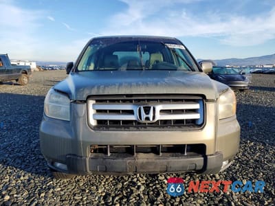 Piąte zdjęcie samochodu w środku: 2007 HONDA PILOT EXL VIN:5FNYF28517B008553 - miniatura