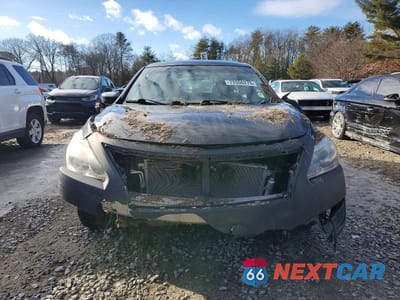 Piąte zdjęcie samochodu w środku: 2015 NISSAN ALTIMA 2.5 S VIN:1N4AL3AP0FC418676 - miniatura