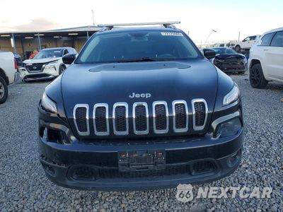 Piąte zdjęcie samochodu w środku: 2016 JEEP CHEROKEE LATITUDE VIN:1C4PJMCS3GW148568 - miniatura