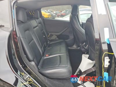 Zdjęcie 10 z 11 samochodu: 2023 TESLA MODEL Y VIN:7SAYGDEE9PA186143 - miniatura