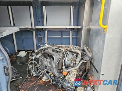 Zdjęcie 11 z 12 samochodu: 2020 RAM PROMASTER 3500 DELIVERY VAN VIN:3C6URVJG7LE144017 - miniatura