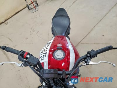 Piąte zdjęcie samochodu w środku: 2018 YAMAHA XSR700 VIN:JYARM21E0JA000704 - miniatura