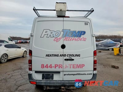 Zdjęcie 6 z 14 samochodu: 2016 MERCEDES-BENZ SPRINTER 2500 VIN:WD3PE7DDXGP264473 - miniatura