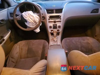 Zdjęcie 8 z 12 samochodu: 2010 CHEVROLET MALIBU LS VIN:1G1ZA5E03AF254982 - miniatura