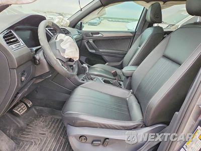 Zdjęcie 7 z 13 samochodu: 2022 VOLKSWAGEN TIGUAN SE R-LINE BLACK VIN:3VVCB7AX9NM097698 - miniatura