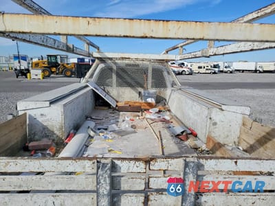 Zdjęcie 10 z 13 samochodu: 2004 FORD F350 SUPER DUTY VIN:1FDWF36L14ED99646 - miniatura