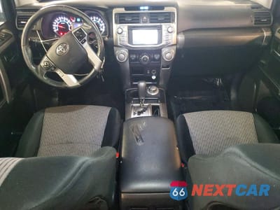 Zdjęcie 8 z 13 samochodu: 2014 TOYOTA 4RUNNER SR5 VIN:JTEBU5JR1E5166833 - miniatura