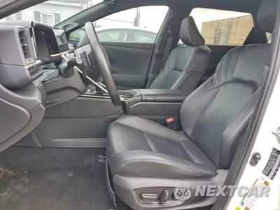 Zdjęcie 7 z 12 samochodu: 2025 TOYOTA CROWN SIGNIA XLE VIN:JTDACAAJ6S3001759 - miniatura