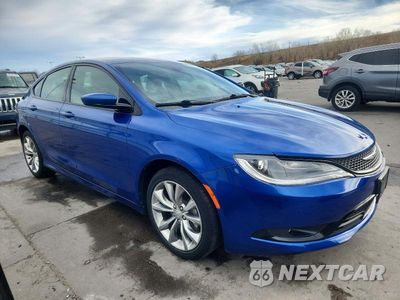 Czwarte zdjęcie samochodu z boku: 2015 CHRYSLER 200 S VIN:1C3CCCBB8FN531838 - miniatura