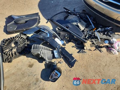 Zdjęcie 13 z 13 samochodu: 2024 CADILLAC XT5 PREMIUM LUXURY VIN:1GYKNDRS7RZ710294 - miniatura