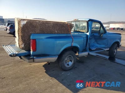 Trzecie zdjęcie samochodu z tyłu: 1992 FORD F150 VIN:1FTCF15N1NKA93693 - miniatura