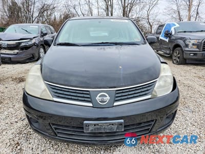 Piąte zdjęcie samochodu w środku: 2006 NISSAN VERSA VIN:3N1BC13E18L354611 - miniatura