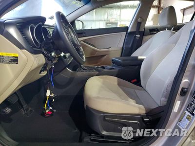 Zdjęcie 7 z 14 samochodu: 2015 KIA OPTIMA LX VIN:5XXGM4A7XFG483428 - miniatura