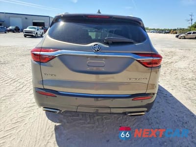 Zdjęcie 6 z 13 samochodu: 2018 BUICK ENCLAVE ESSENCE VIN:5GAERBKW1JJ142802 - miniatura