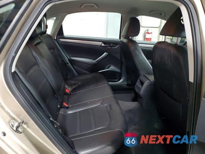 Zdjęcie 10 z 13 samochodu: 2015 VOLKSWAGEN PASSAT S VIN:1VWAT7A3XFC013811 - miniatura