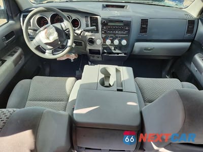 Zdjęcie 8 z 11 samochodu: 2012 TOYOTA TUNDRA GRADE VIN:5TFRM5F11CX046490 - miniatura