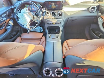 Zdjęcie 8 z 12 samochodu: 2022 MERCEDES-BENZ GLC 300 4MATIC VIN:W1N0G8EB0NV389438 - miniatura