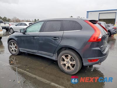 Drugie zdjęcie samochodu z przodu: 2013 VOLVO XC60 T6 VIN:YV4902DZ0D2441243 - miniatura