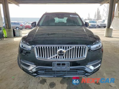 Piąte zdjęcie samochodu w środku: 2022 VOLVO XC90 T8 RECHARGE INSCRIPTION VIN:YV4BR0CL0N1813485 - miniatura