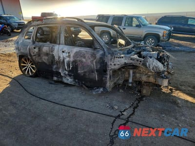 Czwarte zdjęcie samochodu z boku: 2020 MERCEDES-BENZ GLB 250 VIN:W1N4M4GB0LW027584 - miniatura