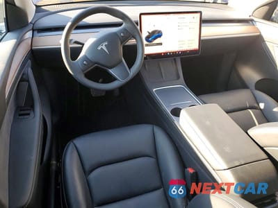 Zdjęcie 8 z 12 samochodu: 2023 TESLA MODEL Y VIN:7SAYGDEE4PF827086 - miniatura