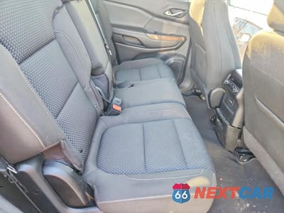 Zdjęcie 11 z 13 samochodu: 2020 GMC ACADIA SLE VIN:1GKKNKLA2LZ215989 - miniatura