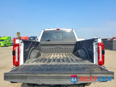 Zdjęcie 10 z 14 samochodu: 2024 FORD F350 SUPER DUTY VIN:1FT8W3BT6REC72661 - miniatura